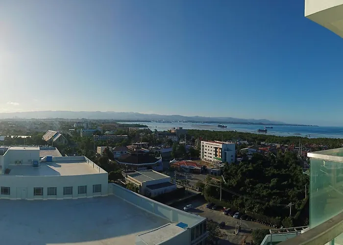 Mactan Newtown By Ejb Aparthotel Punta Engaño